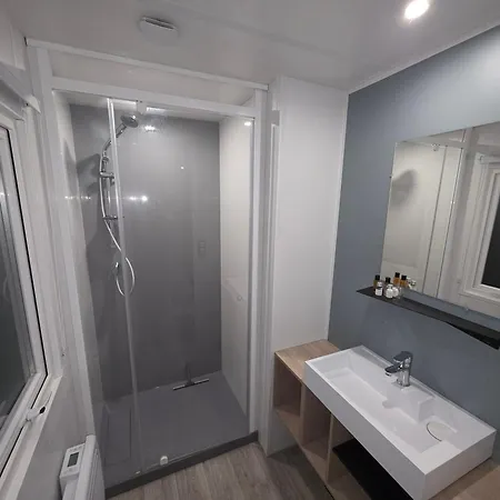 - 279 - Magnifique Mobilhome 6 Personnes Sur 5 étoiles Camping *