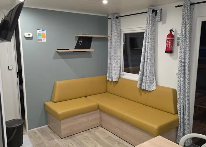 - 279 - Magnifique Mobilhome 6 Personnes Sur 5 Etoiles