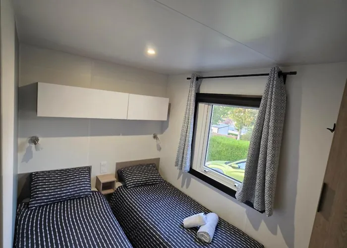 - 279 - Magnifique Mobilhome 6 Personnes Sur 5 Etoiles Houlgate